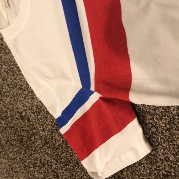 shirt - Picture 3 of 4